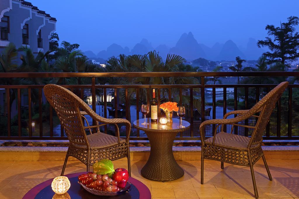 Green Lotus Hotel River View Yangshuo Esterno foto